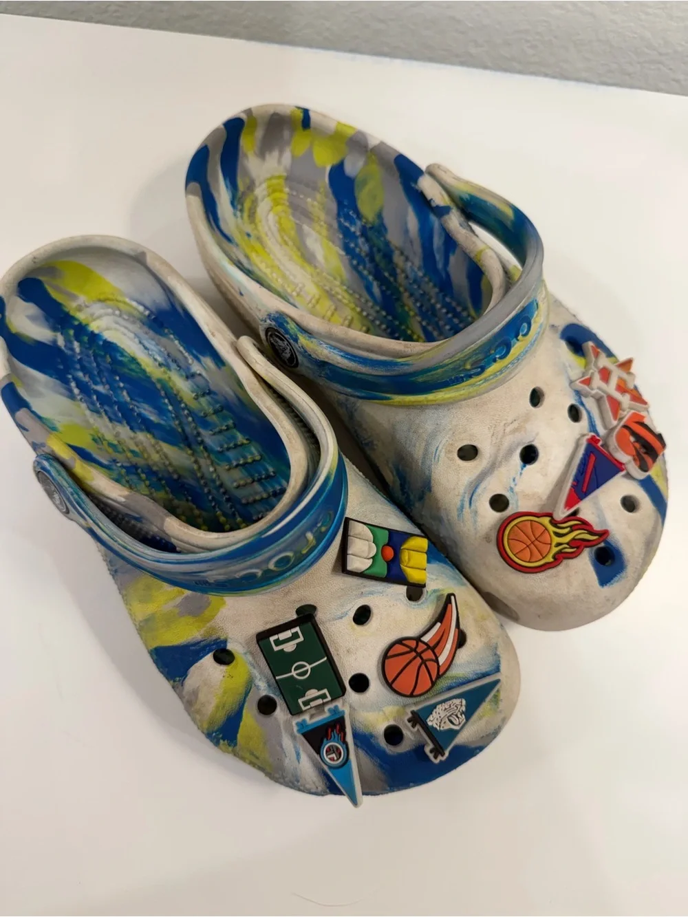 CROCS Kids Tie-Dye Blue & Yellow Clog with Sports Jibbitz